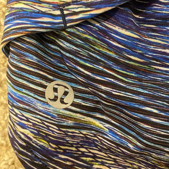 Lululemon Shorts - Picture 3 of 4